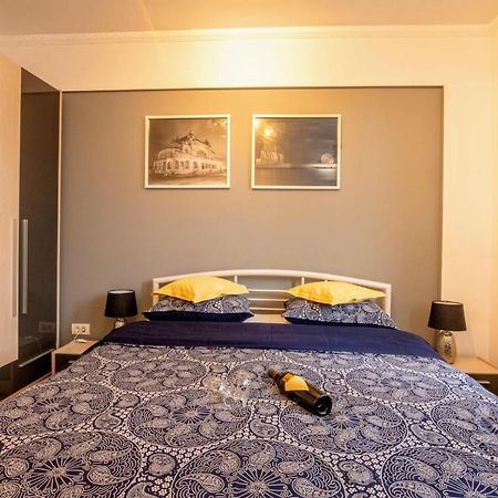 Modern & Stylish Apartment Excellent Location Superhost Constanţa Exteriör bild